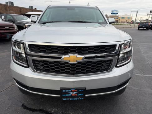 Used 2019 Chevrolet Suburban LT AWD/4WD image 8