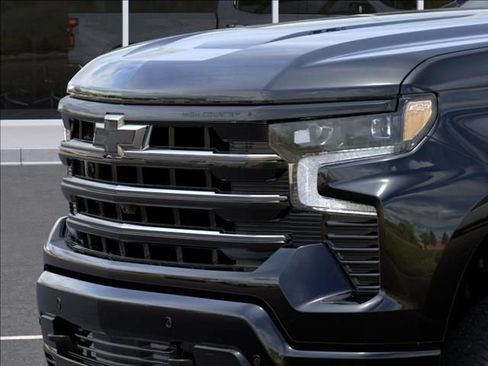 New 2026 Chevrolet Silverado 1500 High Country w/ Midnight Edition AWD/4WD image 16