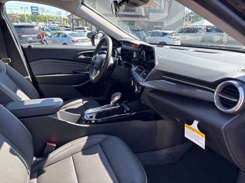 New 2026 Chevrolet Trax ACTIV w/ Driver Confidence Package FWD image 36
