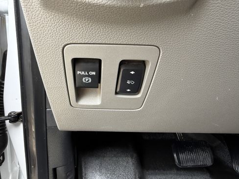 Used 2019 Ford F150 XLT w/ Equipment Group 301A Mid AWD/4WD image 36