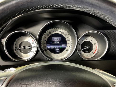 Used 2013 Mercedes-Benz C 300 4MATIC Sedan image 12