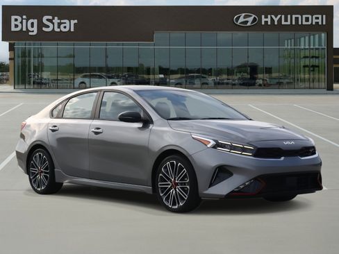 Used 2023 Kia Forte GT w/ GT2 Package image 6