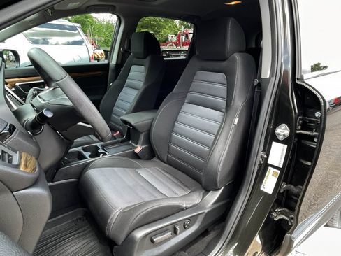 Used 2017 Honda CR-V EX image 16