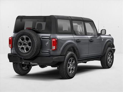 New 2025 Ford Bronco Big Bend image 2