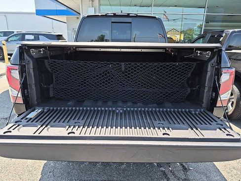 Used 2023 Nissan Titan PRO-4X w/ Pro-4x Convenience Package AWD/4WD image 30