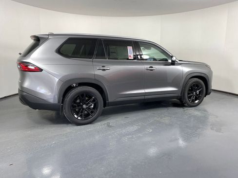 New 2026 Toyota Grand Highlander Limited image 4