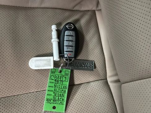 Used 2015 Nissan Altima 2.5 SL w/ Technology Package FWD image 23