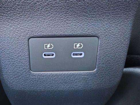 New 2026 Nissan Kicks SR FWD image 38