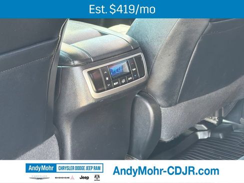 Used 2017 Toyota Highlander XLE AWD/4WD image 19