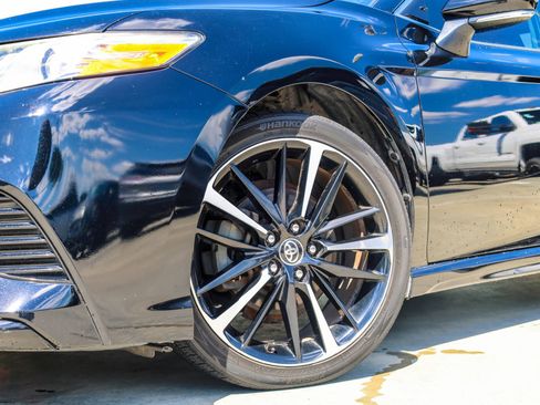 Used 2020 Toyota Camry XSE FWD image 2