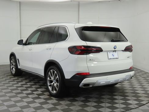 Certified 2024 BMW X5 xDrive40i w/ Premium Package image 7