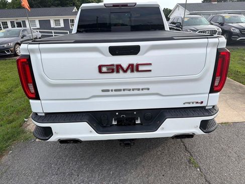 Used 2019 GMC Sierra 1500 AT4 w/ Technology Package AWD/4WD image 10