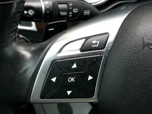 Used 2015 Mercedes-Benz GL 450 4MATIC image 26