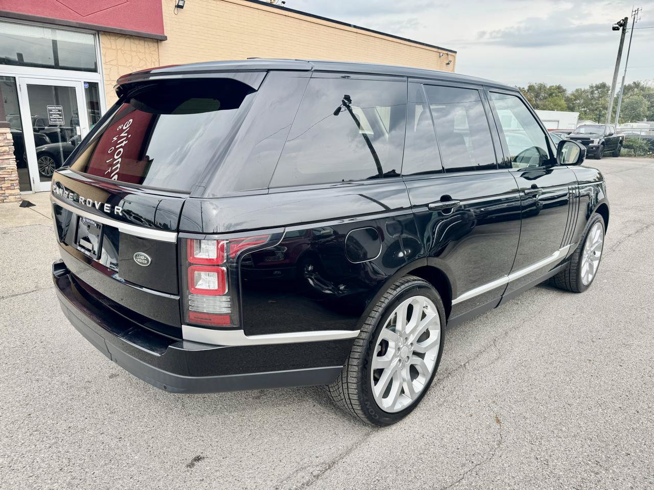 Used 2014 Land Rover Range Rover HSE AWD/4WD image 5
