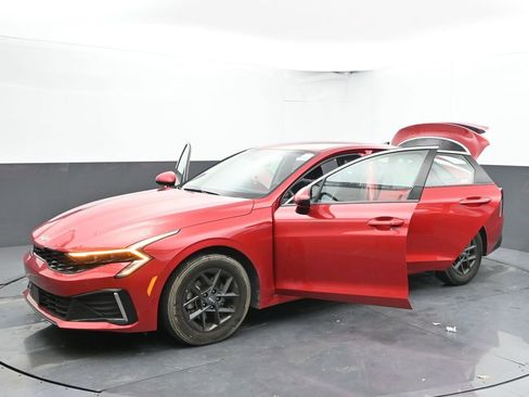 Used 2025 Kia K5 LXS image 53