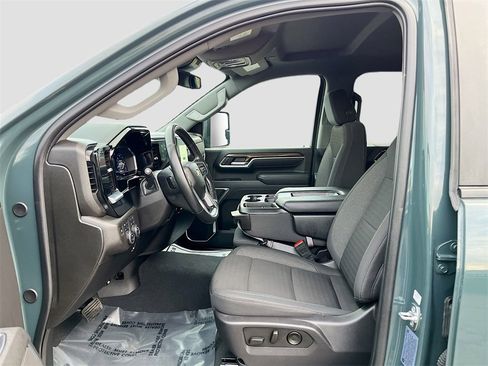 Used 2025 Chevrolet Silverado 3500 LT w/ All Star Edition image 21