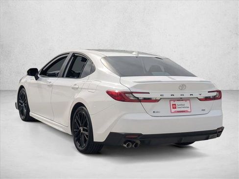 Certified 2025 Toyota Camry SE image 7