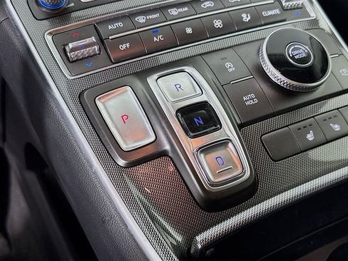 Certified 2023 Hyundai Santa Fe SEL FWD image 17