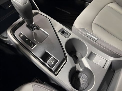 Used 2024 Subaru Crosstrek 2.0i image 23