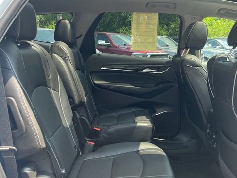 Used 2020 Buick Enclave Avenir w/ Avenir Technology Package image 12