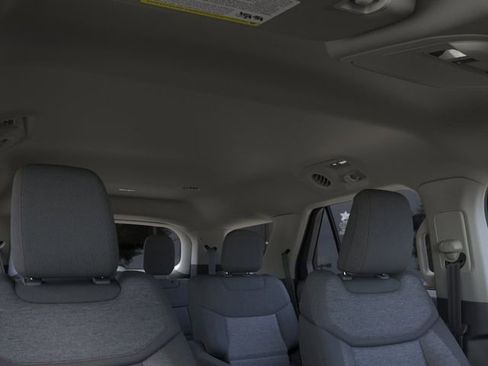Used 2026 Ford Explorer Active RWD image 22