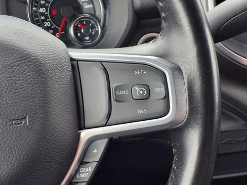 Used 2024 RAM 2500 Big Horn AWD/4WD image 17