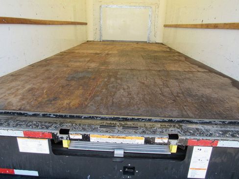 Used 2021 Ford E-350 and Econoline 350 Super Duty RWD image 21