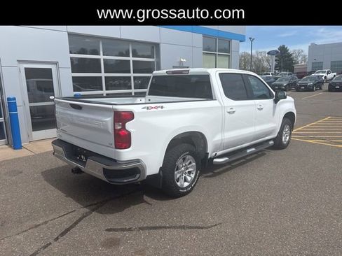 Used 2023 Chevrolet Silverado 1500 LT AWD/4WD image 7