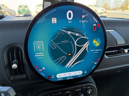 Certified 2025 MINI Cooper S image 32