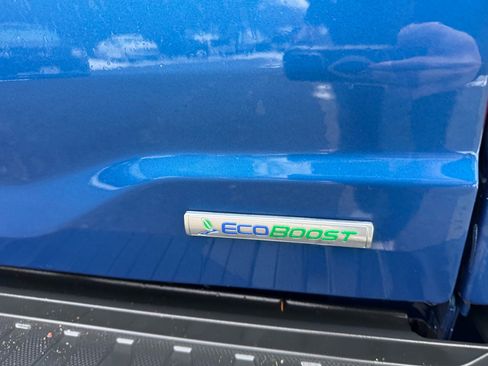 Used 2022 Ford F150 Lariat w/ Equipment Group 502A High image 12