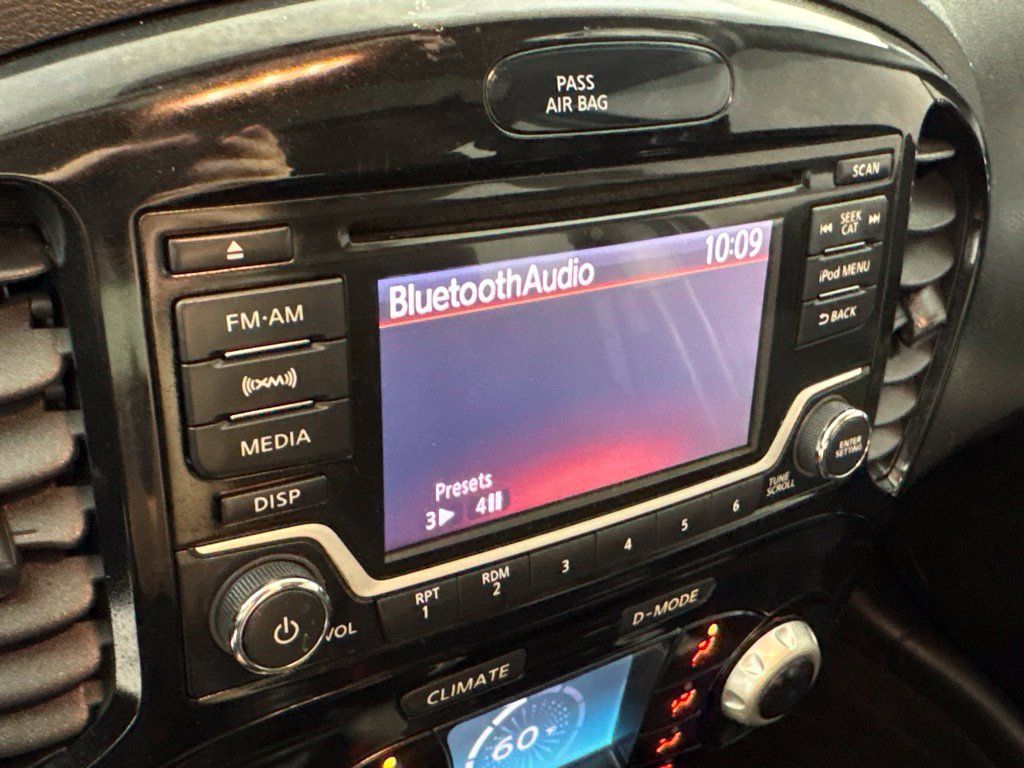 Used 2017 Nissan Juke SV AWD/4WD image 32