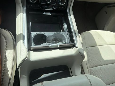 Used 2021 GMC Yukon Denali w/ Denali Ultimate Package RWD image 13