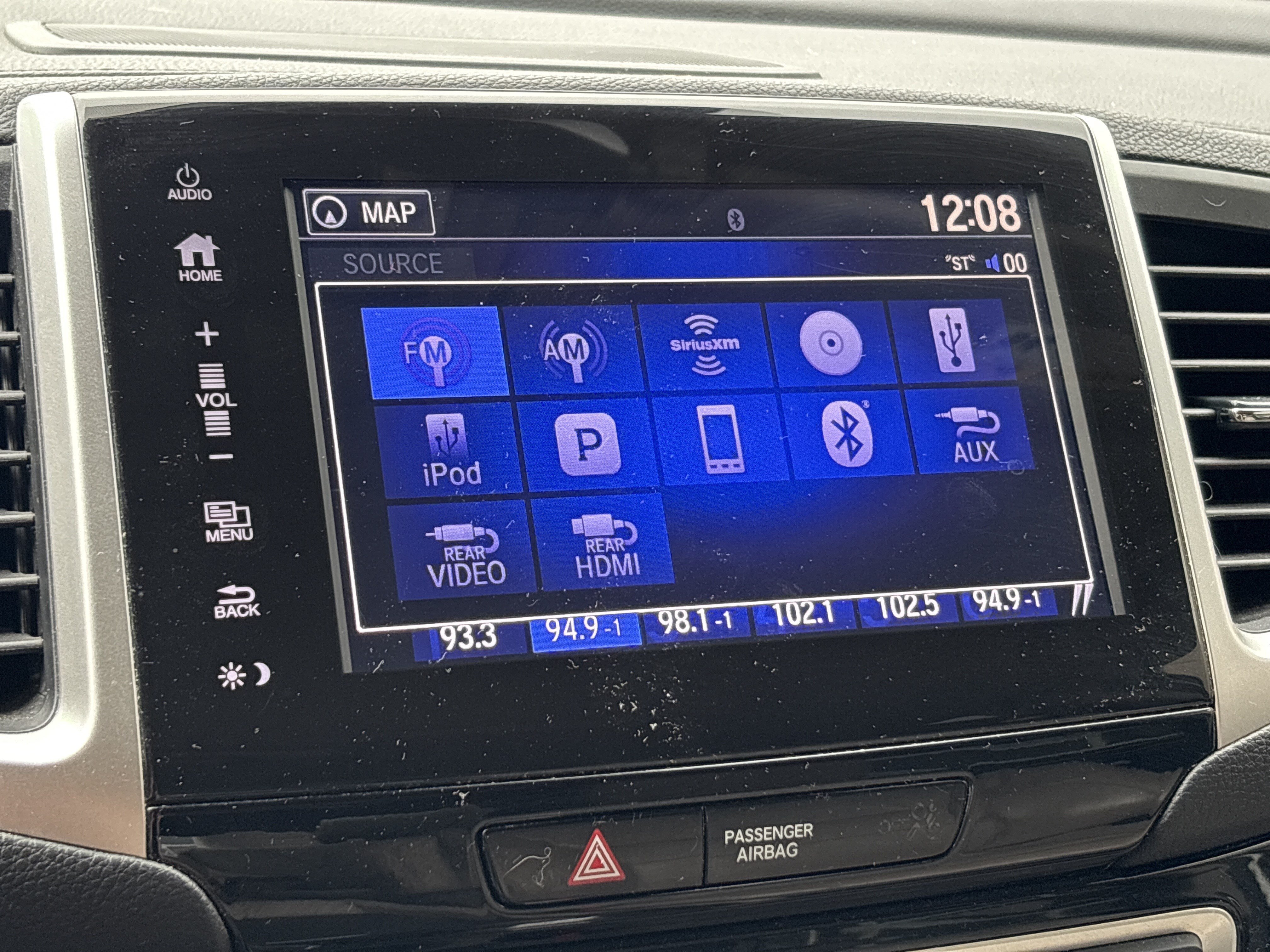 Used 2017 Honda Pilot Elite image 23