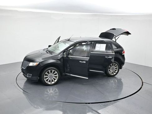 Used 2014 Lincoln MKX AWD w/ Equipment Group 102A image 52