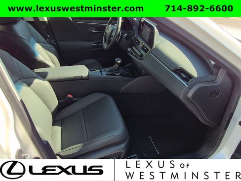Used 2025 Lexus ES 350 w/ Premium Package FWD image 5