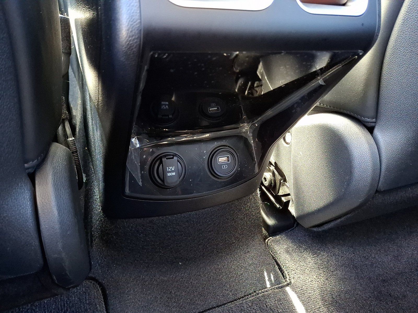 Used 2023 Kia Sorento EX AWD/4WD image 13