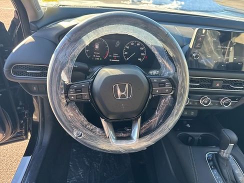 New 2026 Honda HR-V EX-L image 13