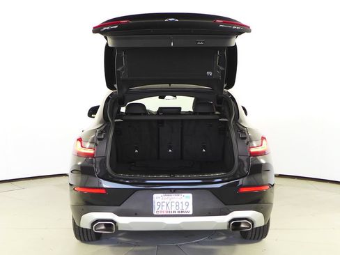 Used 2023 BMW X4 xDrive30i w/ Premium Package AWD/4WD image 10