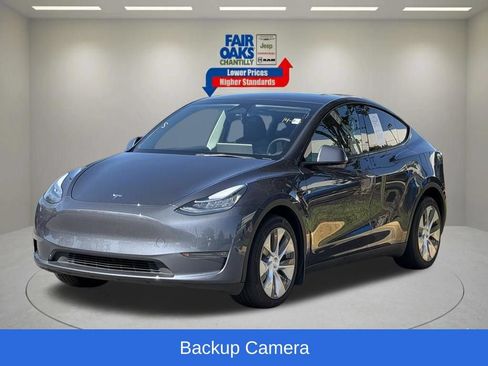 Used 2023 Tesla Model Y Long Range AWD/4WD image 3