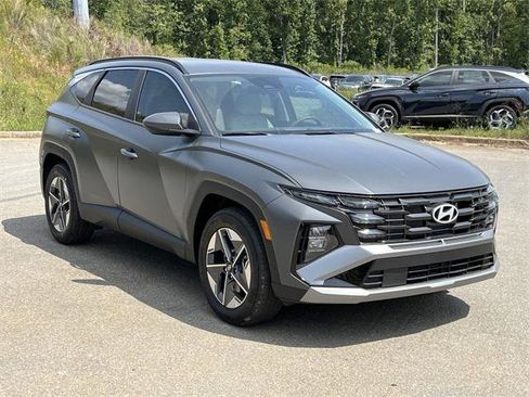 New 2025 Hyundai Tucson SEL image 8