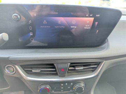 Used 2025 Buick Encore GX Preferred w/ Comfort Package AWD/4WD image 22
