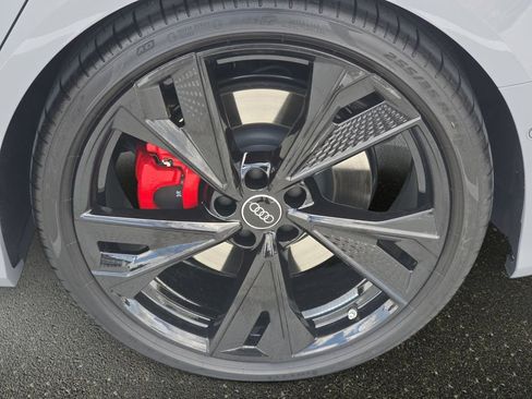 Used 2025 Audi S6 Prestige AWD/4WD image 33