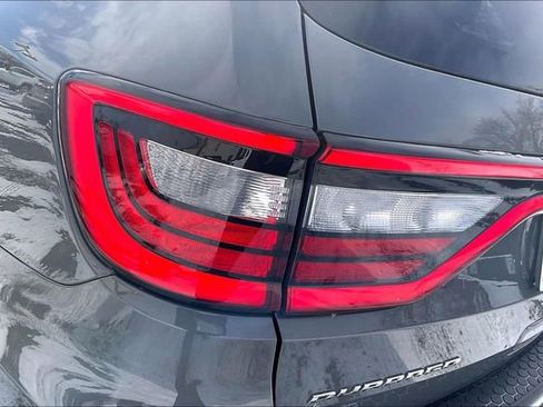 Used 2024 Dodge Durango GT image 31