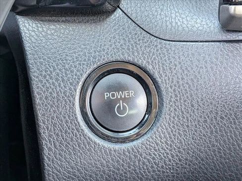Used 2025 Toyota Camry LE FWD image 17