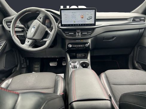 Used 2023 Ford Escape ST-Line w/ Tech Pack #1 AWD/4WD image 10