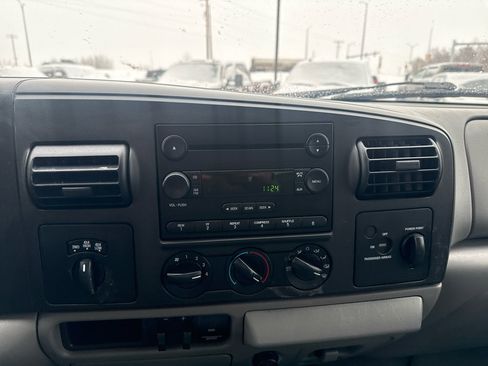 Used 2007 Ford F350 XLT image 20