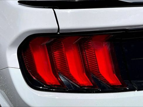 Used 2021 Ford Mustang GT Premium w/ Equipment Group 401A RWD image 22
