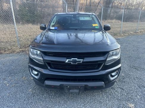Used 2018 Chevrolet Colorado LT w/ Redline Special Edition image 2