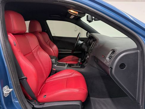 Used 2021 Dodge Charger Scat Pack w/ Driver Convenience Group RWD image 12