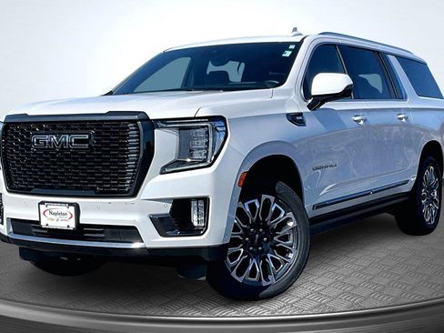 Used 2023 GMC Yukon XL Denali Ultimate image 1